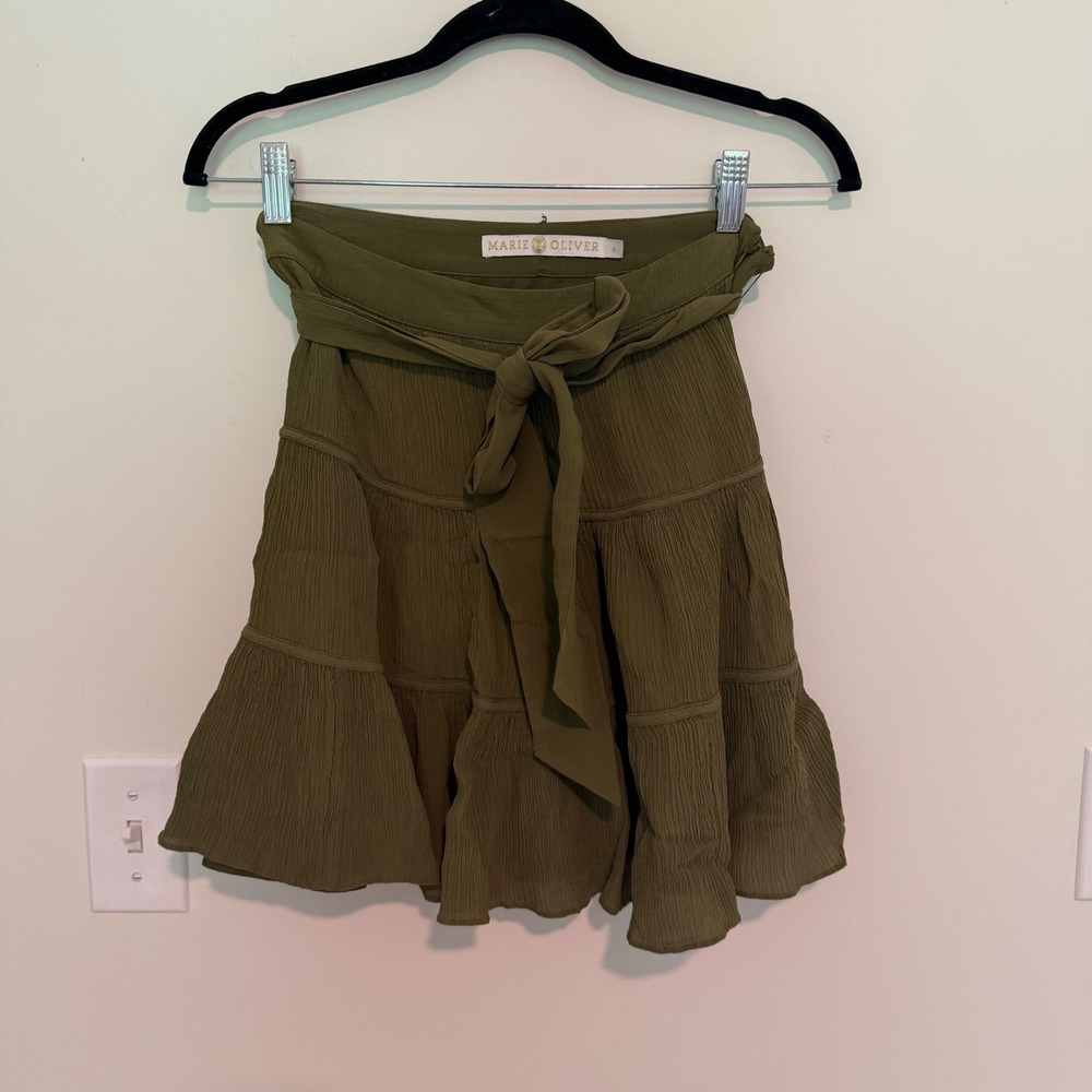 Marie Oliver Olive Green Tiered Mini Skirt with Tie Waist Size 6